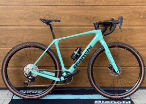            Bianchi Arcadex Comp Gravel ... Endurance ... Shimano GRX610 ... NOWY ROWER ... Model 2025