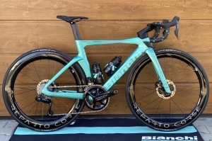                     Bianchi Oltre RC Reparto Corse Aero ... Shimano Dura-Ace Di2 Power .... ROWER NOWY